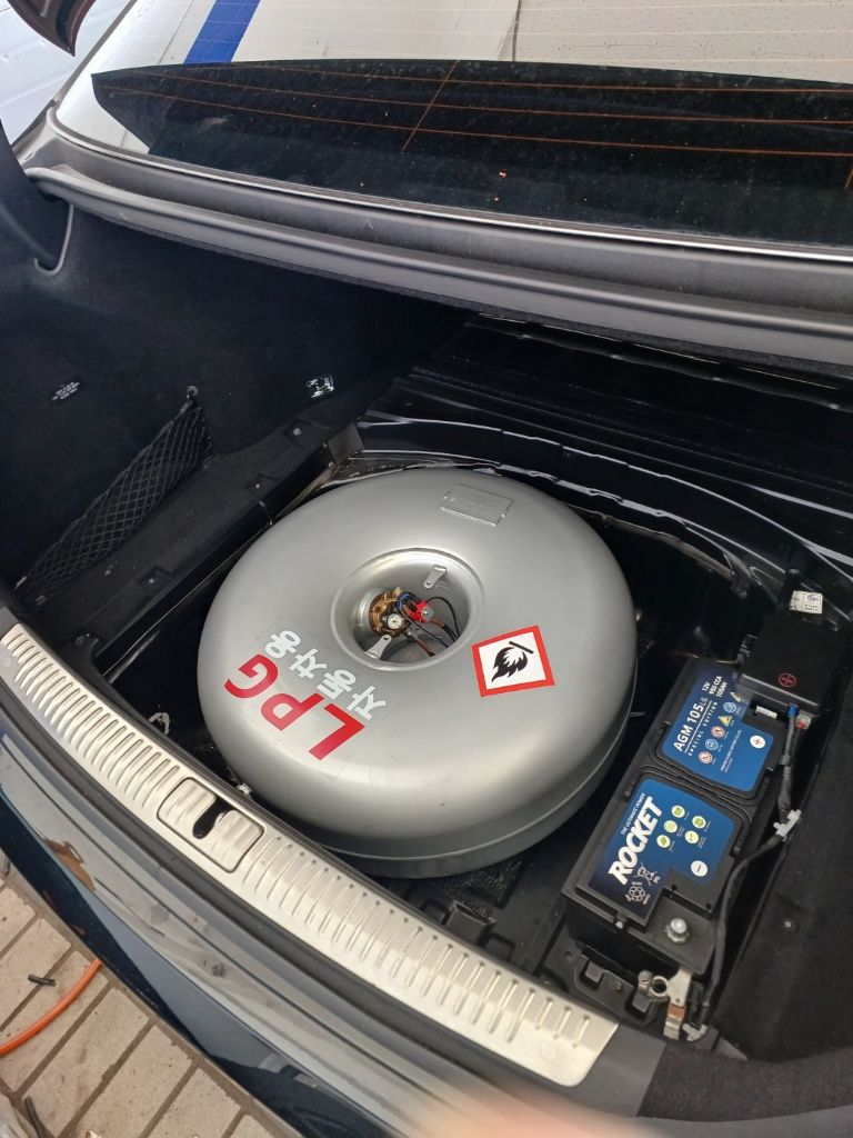 트렁크 도넛형 LPG 탱크 매립 시공